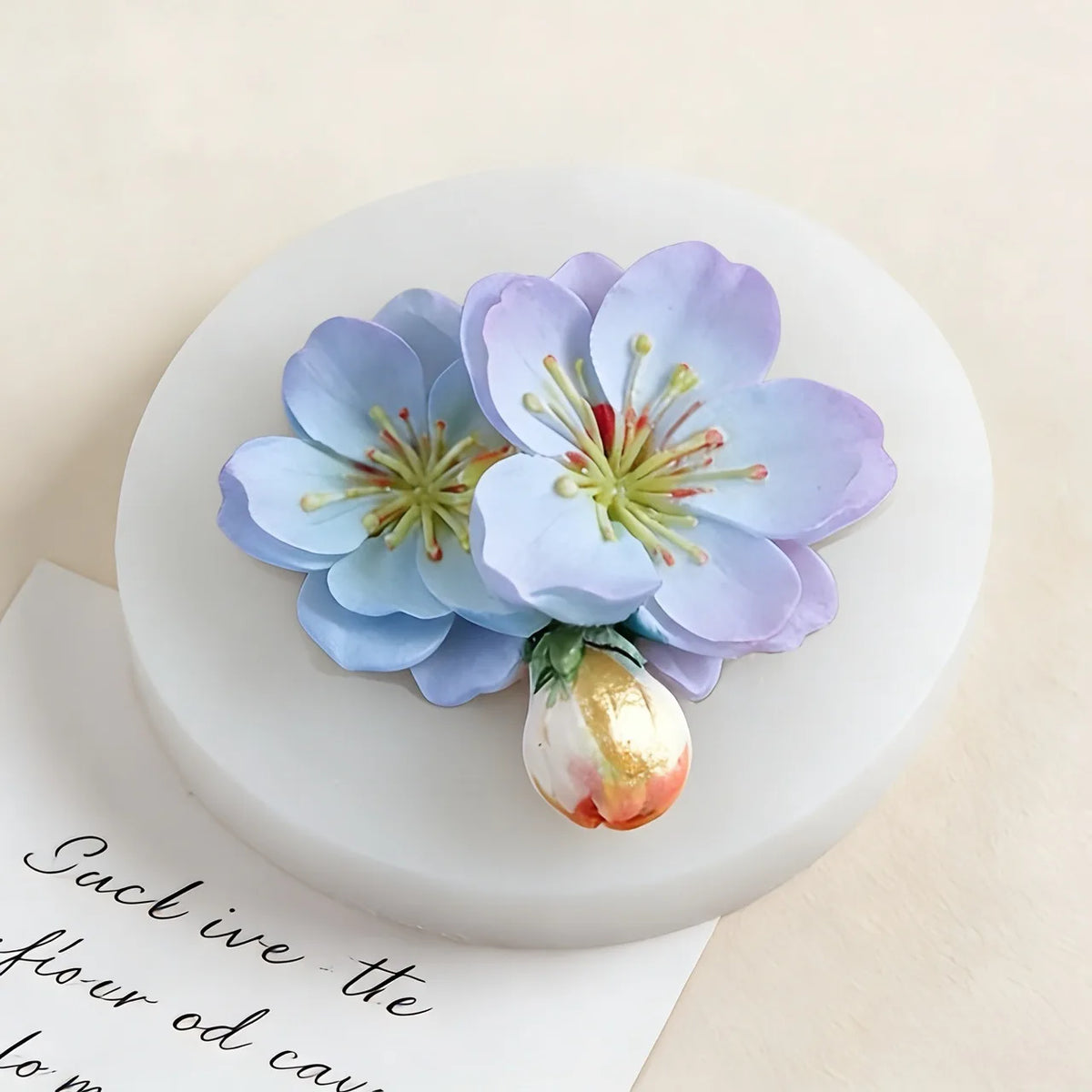 Silicone Bowknot Flower Mold, 1pc, Flexible and Reusable for Chocolate, Fondant, Cake and Cupcake Decorating